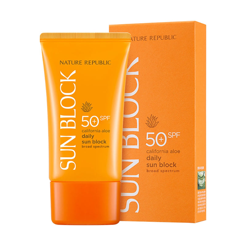  California Aloe Daily Moisture Sunblock spf50+ PA++++ - Korean-Skincare